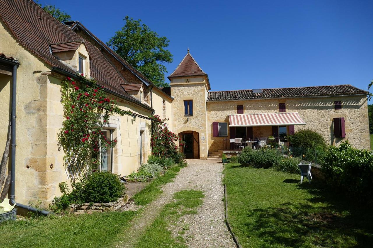 Chambres D'Hotes De La Grande Combe Mauzac-et-Grand-Castang Exterior photo